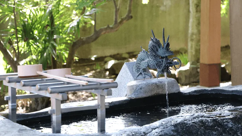 杉原神社手水舎