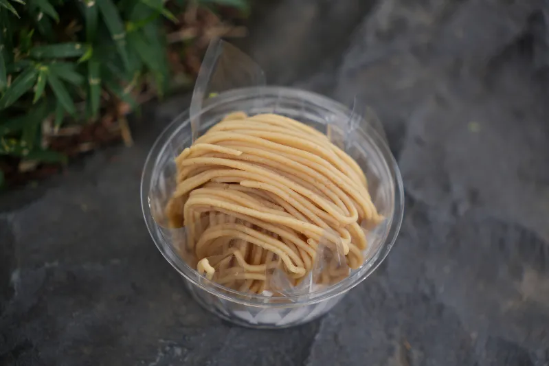 小布施名物。栗の風味豊かなモンブランカップ。